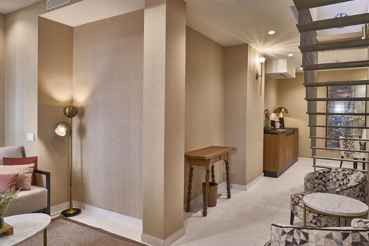 Vincci Molviedro Suites Apartments Севиля Екстериор снимка
