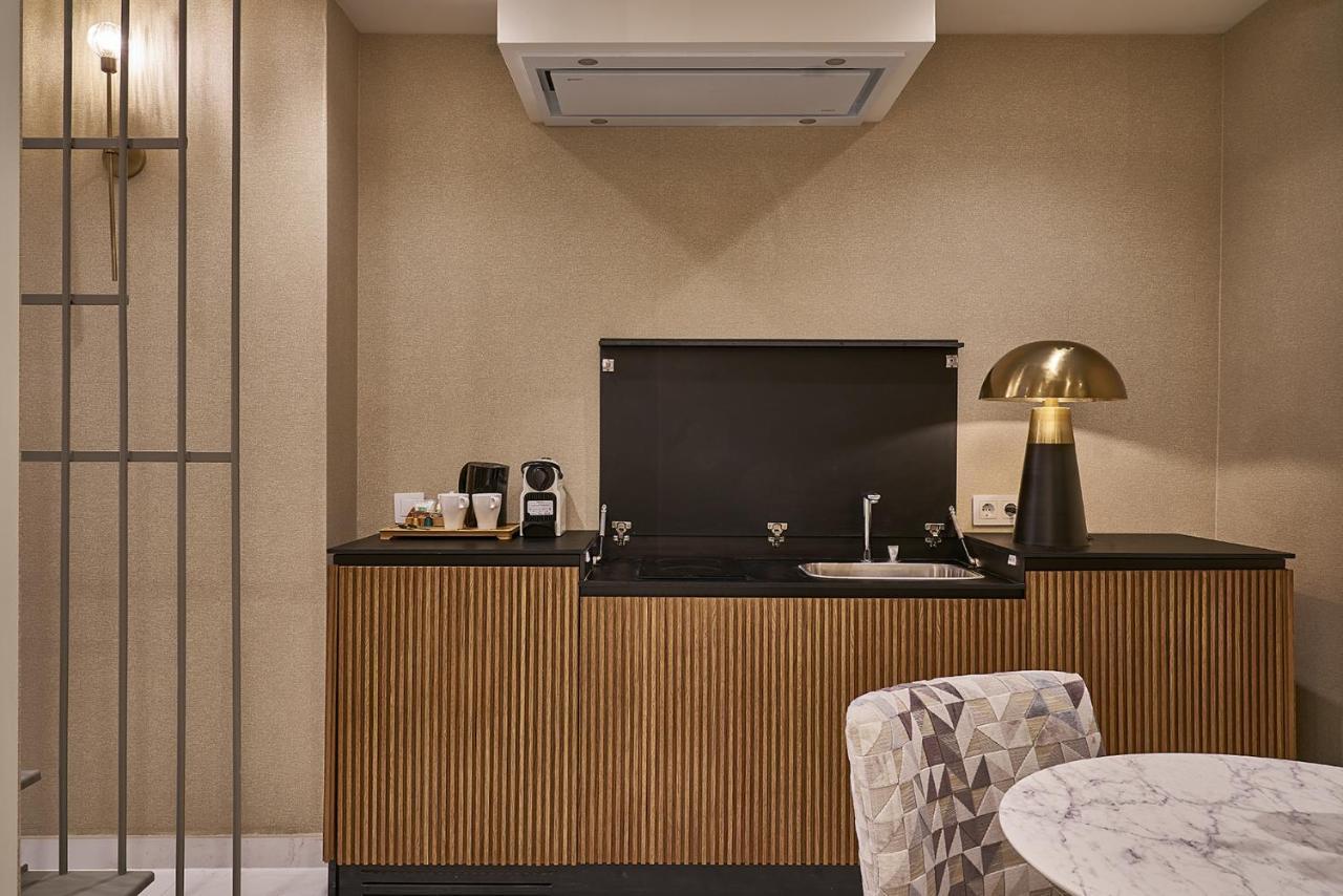 Vincci Molviedro Suites Apartments Севиля Екстериор снимка
