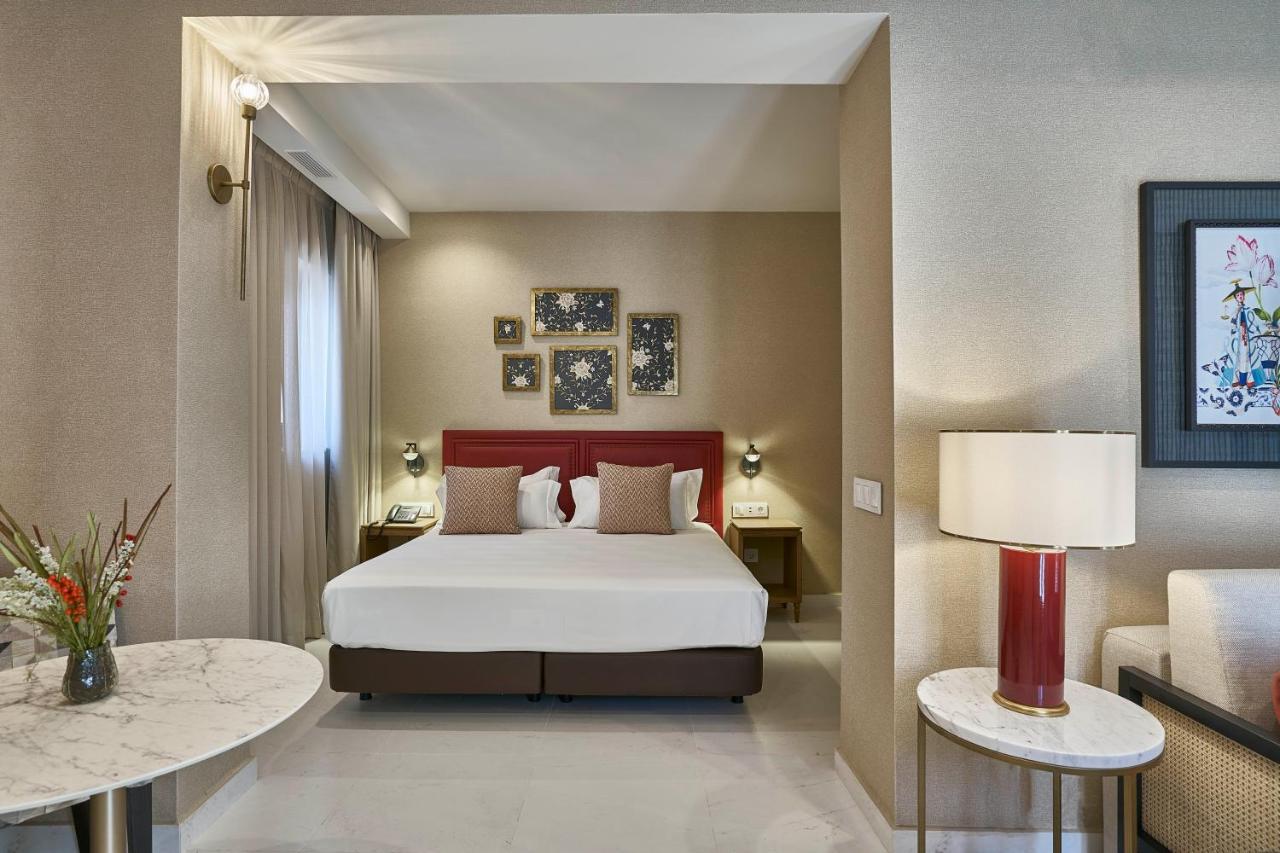 Vincci Molviedro Suites Apartments Севиля Екстериор снимка