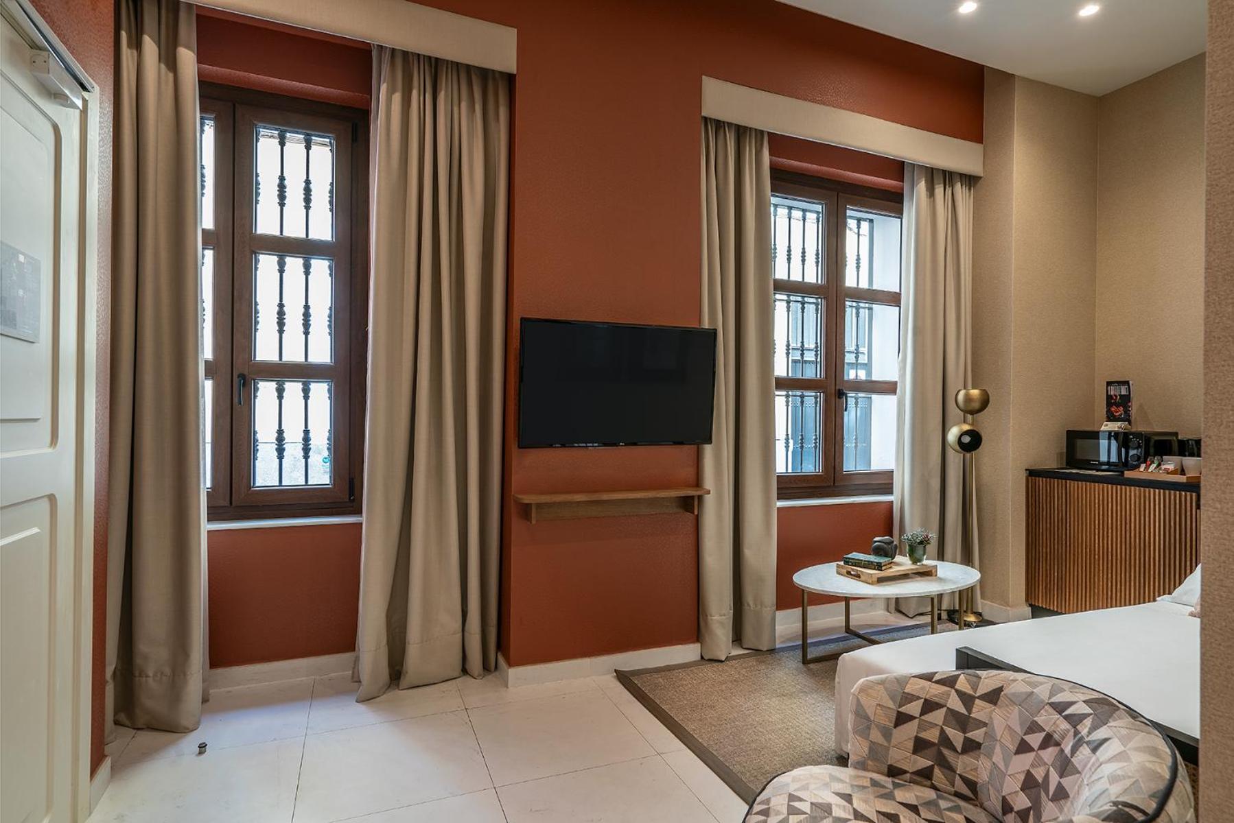 Vincci Molviedro Suites Apartments Севиля Стая снимка